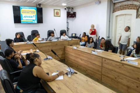 Parlamento Jovem elege Mesa Diretora